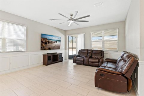 Villa ou maison à vendre à Leesburg, Floride: 4 chambres, 200.39 m2 № 2108501 - photo 11