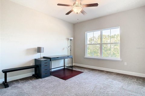 Townhouse in Groveland, Florida 3 bedrooms, 170.01 sq.m. № 1545084 - photo 21
