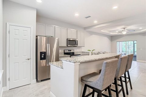 Townhouse in Groveland, Florida 3 bedrooms, 170.01 sq.m. № 1545084 - photo 9
