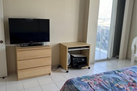 Condominio en venta en Miami Beach, Florida, 1 dormitorio, 76.18 m2 № 1764415 - foto 25
