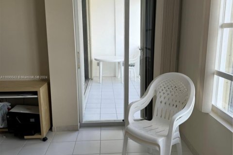 Condominio en venta en Miami Beach, Florida, 1 dormitorio, 76.18 m2 № 1764415 - foto 26