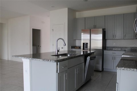 House in Haines City, Florida 3 bedrooms, 155.24 sq.m. № 1759853 - photo 22