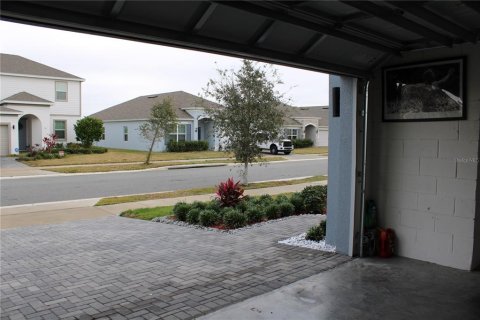 House in Haines City, Florida 3 bedrooms, 155.24 sq.m. № 1759853 - photo 6