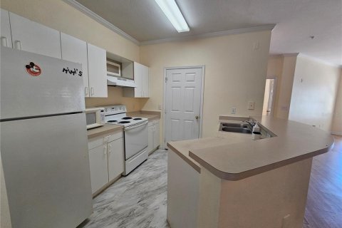 Condo in Orlando, Florida, 2 bedrooms  № 1644662 - photo 15