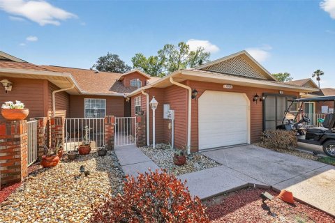 Villa ou maison à Leesburg, Floride 2 chambres, 104.05 m2 № 2144679