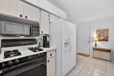 Villa ou maison à vendre à Leesburg, Floride: 2 chambres, 104.05 m2 № 2144679 - photo 27