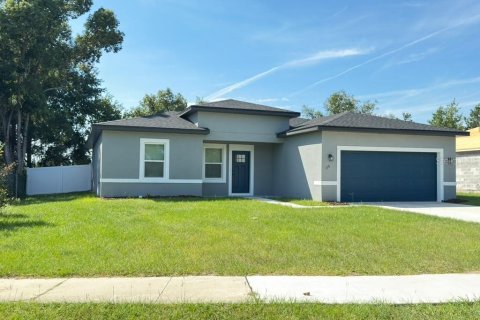House in Ocala, Florida 4 bedrooms, 170.29 sq.m. № 2388905 - photo 2