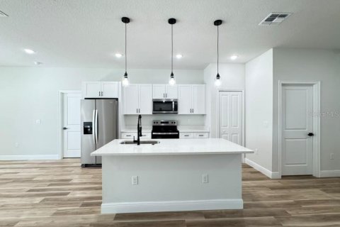 House in Ocala, Florida 4 bedrooms, 170.29 sq.m. № 2388905 - photo 8