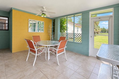 Villa ou maison à louer à Sanford, Floride: 3 chambres, 153.94 m2 № 2419701 - photo 27