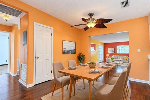 Villa ou maison à louer à Sanford, Floride: 3 chambres, 153.94 m2 № 2419701 - photo 11