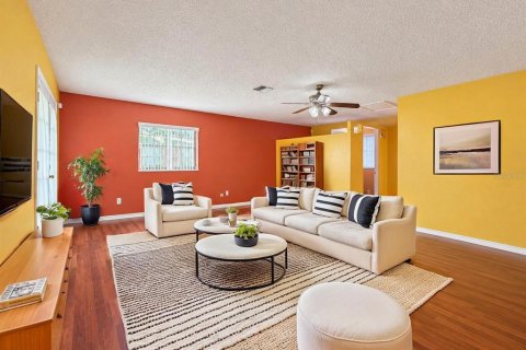 Villa ou maison à louer à Sanford, Floride: 3 chambres, 153.94 m2 № 2419701 - photo 13