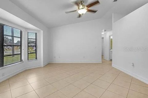 House in Punta Gorda, Florida 3 bedrooms, 134.24 sq.m. № 2156491 - photo 10