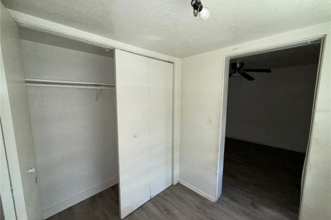 Apartamento en alquiler en Kissimmee, Florida, 1 dormitorio, 143.53 m2 № 2097888 - foto 12