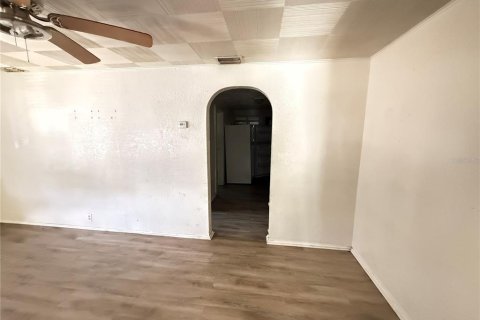 Apartamento en alquiler en Kissimmee, Florida, 1 dormitorio, 143.53 m2 № 2097888 - foto 4