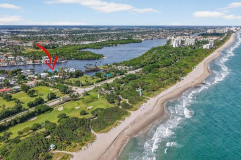 Villa ou maison à vendre à Boca Raton, Floride: 12 chambres, 1180.69 m2 № 2082225 - photo 7