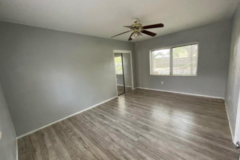 Immobilier commercial à vendre à Hollywood, Floride: 137.12 m2 № 2350909 - photo 8