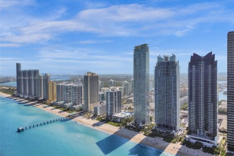 Condo in Sunny Isles Beach, Florida, 1 bedroom  № 1868069 - photo 7