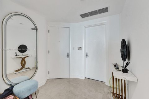 Condo in Sunny Isles Beach, Florida, 1 bedroom  № 1868069 - photo 20