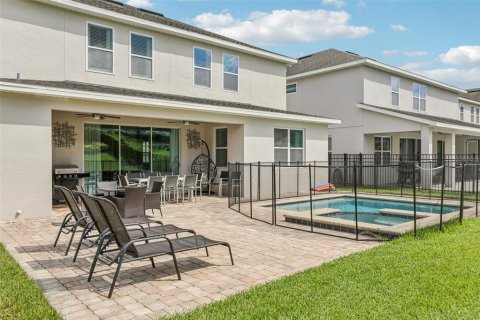 House in Kissimmee, Florida 5 bedrooms, 271.37 sq.m. № 1812858 - photo 2