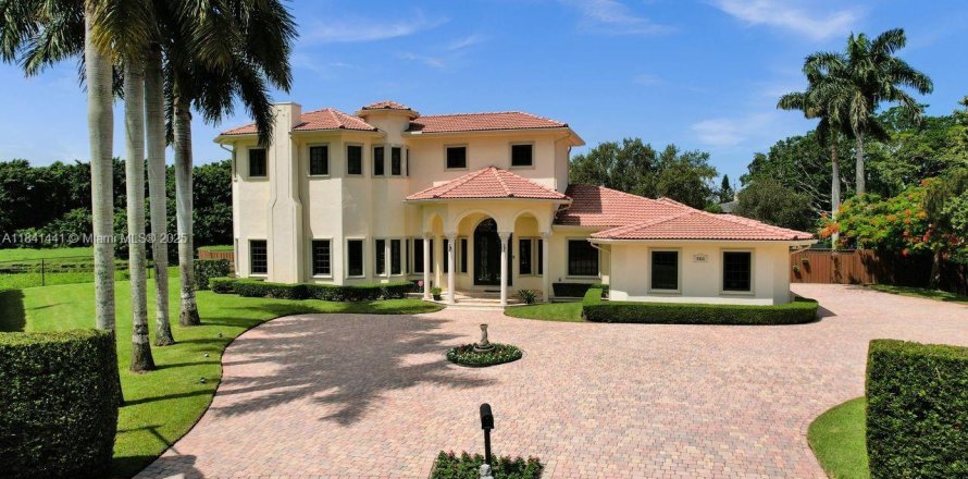 House in Davie, Florida 5 bedrooms, 466.83 sq.m. № 1833884