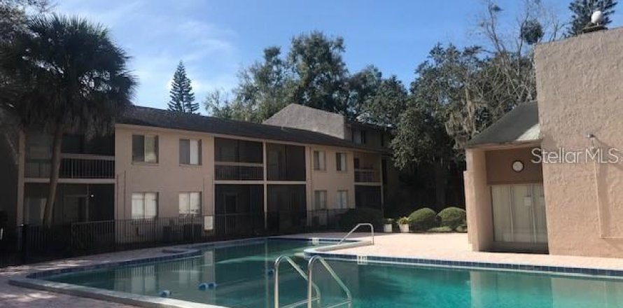 Condo in Tampa, Florida, 2 bedrooms  № 1873686