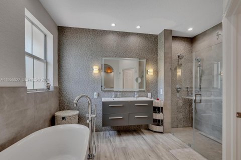 Touwnhouse à vendre à Miami, Floride: 3 chambres, 179.21 m2 № 2010593 - photo 14