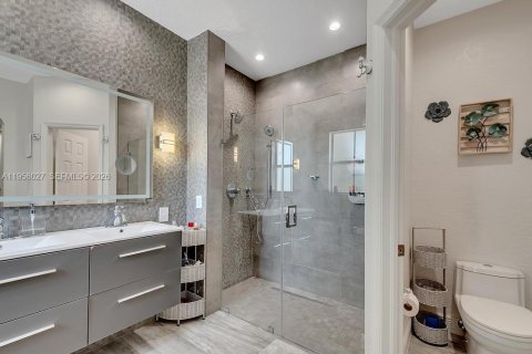 Touwnhouse à vendre à Miami, Floride: 3 chambres, 179.21 m2 № 2010593 - photo 13