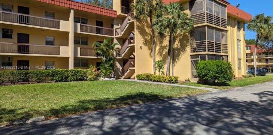 Condo à Miramar, Floride, 2 chambres  № 2012762