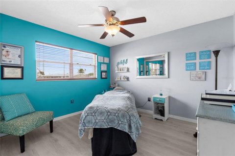 House in Port Charlotte, Florida 3 bedrooms, 158.03 sq.m. № 1916385 - photo 27