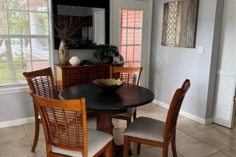 Снять в аренду кондоминиум в Делрей-Бич, Флорида 2 спальни, 88.07м2, № 1872428 - фото 4