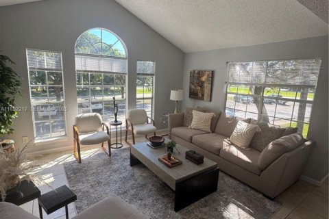 Copropriété à louer à Delray Beach, Floride: 2 chambres, 88.07 m2 № 1872428 - photo 15