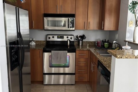 Снять в аренду кондоминиум в Делрей-Бич, Флорида 2 спальни, 88.07м2, № 1872428 - фото 5