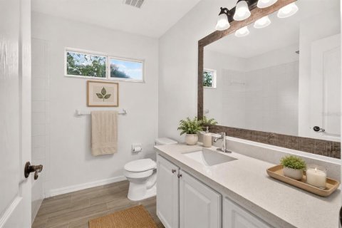 Casa en venta en Gainesville, Florida, 4 dormitorios, 170.38 m2 № 2323154 - foto 18