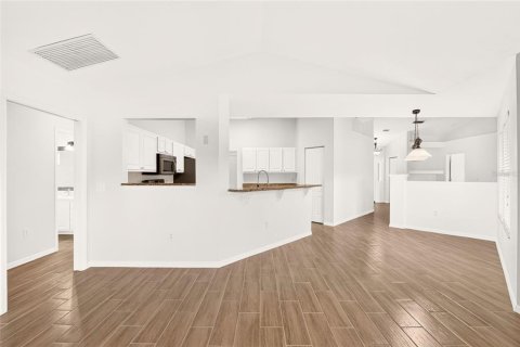 Casa en venta en Gainesville, Florida, 4 dormitorios, 170.38 m2 № 2323154 - foto 27
