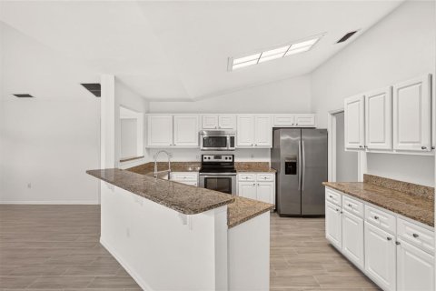Casa en venta en Gainesville, Florida, 4 dormitorios, 170.38 m2 № 2323154 - foto 8