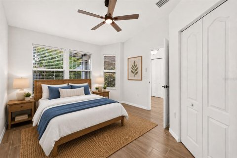 Casa en venta en Gainesville, Florida, 4 dormitorios, 170.38 m2 № 2323154 - foto 11