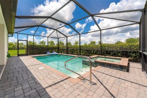 House in Fort Myers, Florida 3 bedrooms, 155.8 sq.m. № 1795095 - photo 28