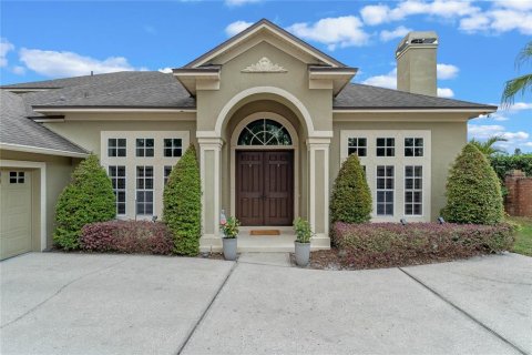 Villa ou maison à louer à Orlando, Floride: 5 chambres, 315.68 m2 № 1813328 - photo 3