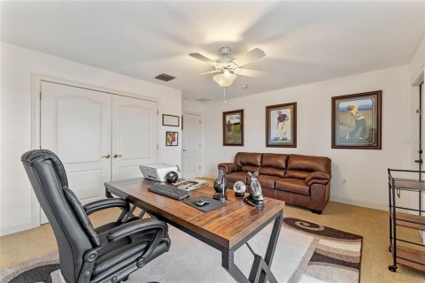 Villa ou maison à louer à Orlando, Floride: 5 chambres, 315.68 m2 № 1813328 - photo 30