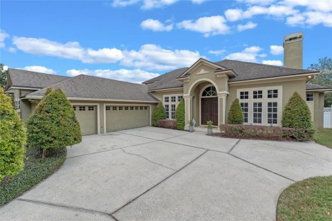 Villa ou maison à louer à Orlando, Floride: 5 chambres, 315.68 m2 № 1813328 - photo 2