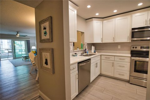 Copropriété à louer à Venice, Floride: 2 chambres, 92.9 m2 № 2280085 - photo 6