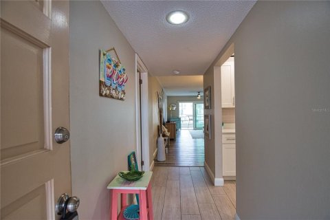 Copropriété à louer à Venice, Floride: 2 chambres, 92.9 m2 № 2280085 - photo 5