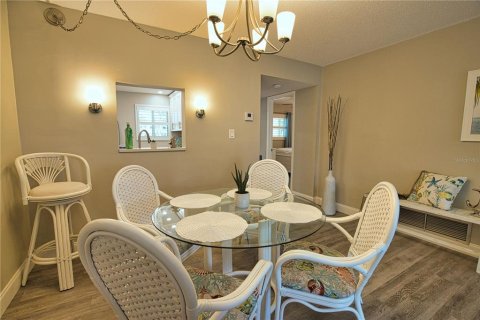 Copropriété à louer à Venice, Floride: 2 chambres, 92.9 m2 № 2280085 - photo 9