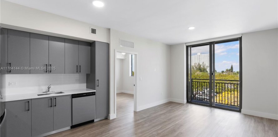 Appartement à Miami, Floride 2 chambres, 80.27 m2 № 1860783