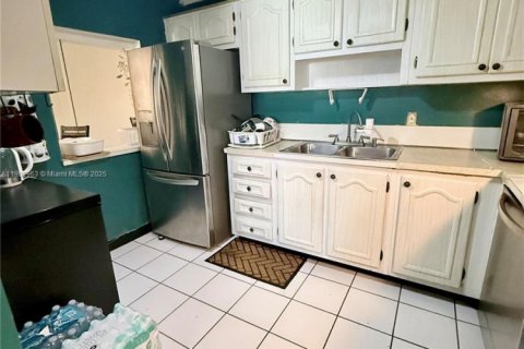 Condominio en venta en Boca Raton, Florida, 2 dormitorios, 81.2 m2 № 1955668 - foto 9