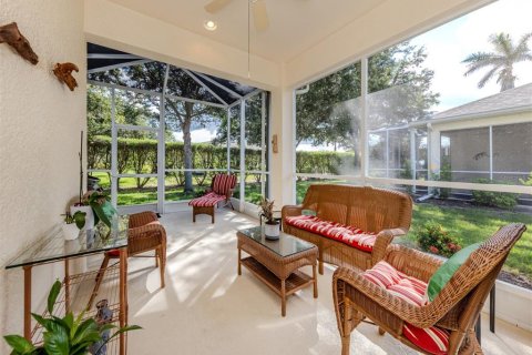 Villa ou maison à vendre à Englewood, Floride: 2 chambres, 142.88 m2 № 1783511 - photo 4