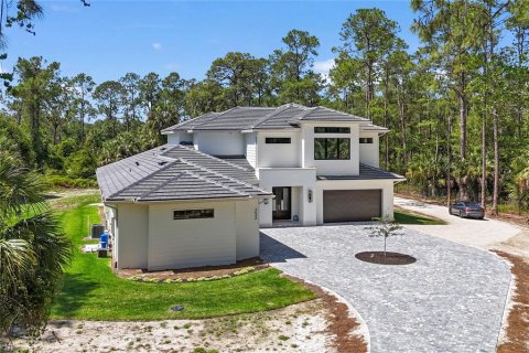 Casa en venta en Naples, Florida, 4 dormitorios, 356.65 m2 № 1755186 - foto 2