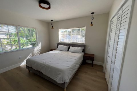 Casa en alquiler en Biscayne Park, Florida, 1 dormitorio № 2152918 - foto 10