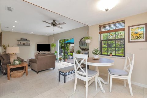 Villa ou maison à vendre à Largo, Floride: 3 chambres, 153.85 m2 № 1755238 - photo 15