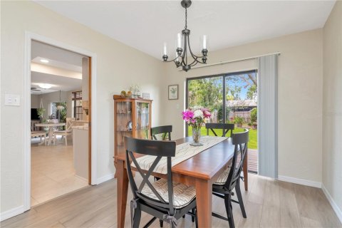 Villa ou maison à vendre à Largo, Floride: 3 chambres, 153.85 m2 № 1755238 - photo 10